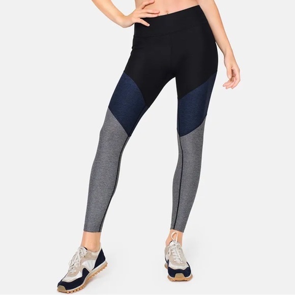 Outdoor Voices Spring 7/8 Leggings - Picture 1 of 4